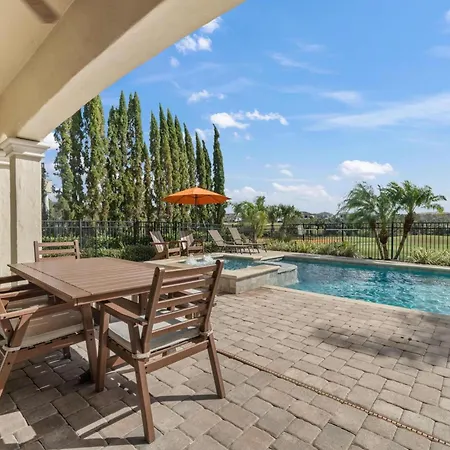 Rd989M Fairway Haven Villa